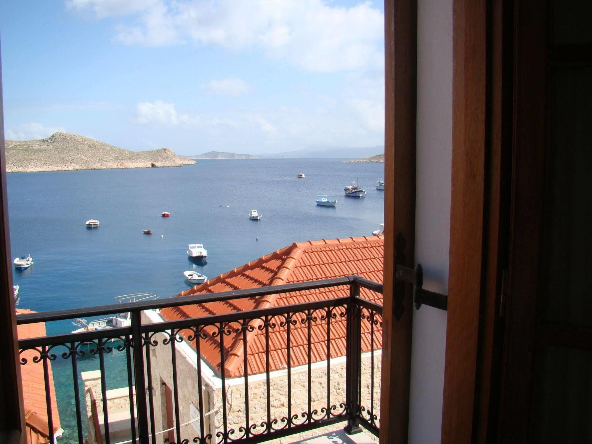 מלון Halki Sea House מראה חיצוני תמונה