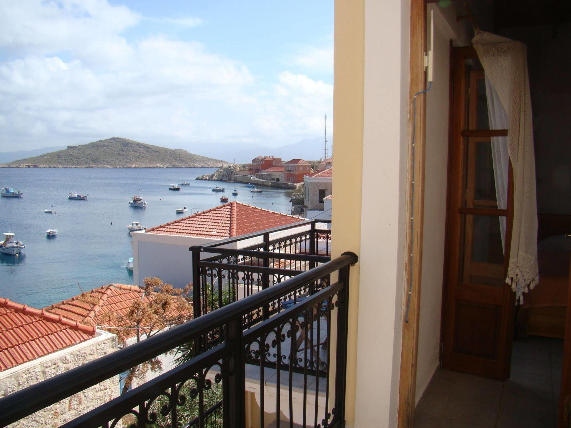 מלון Halki Sea House מראה חיצוני תמונה